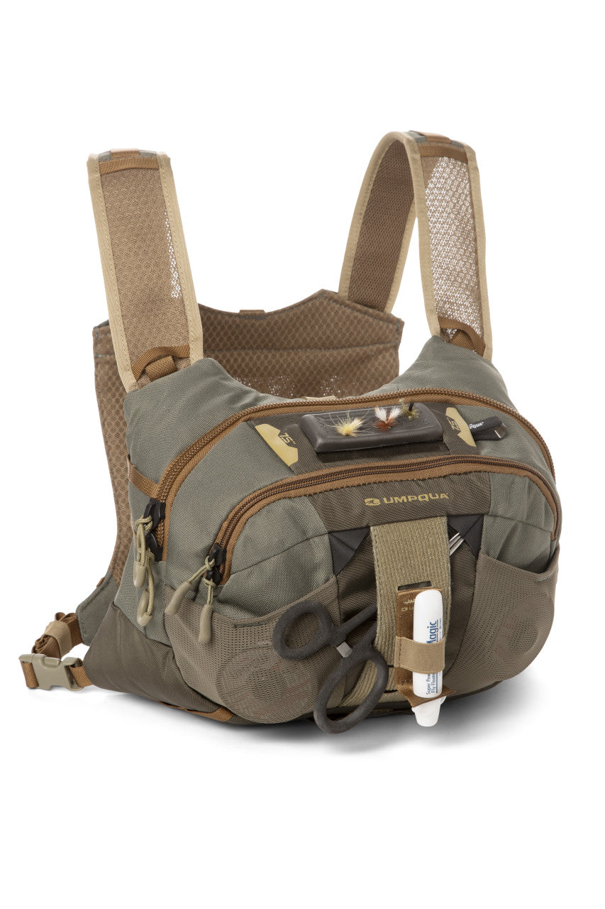 Umpqua ZS2 Overlook 500 Chest Pack — Ascent Fly Fishing